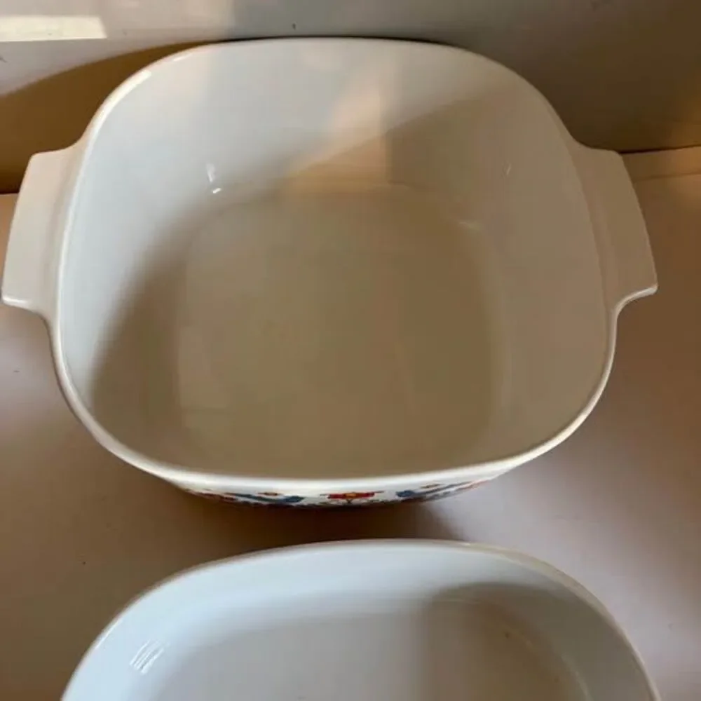 Vintage 1975 Corning Ware Festival Blue Bird Casserole Dishes with Lids. 1 quart